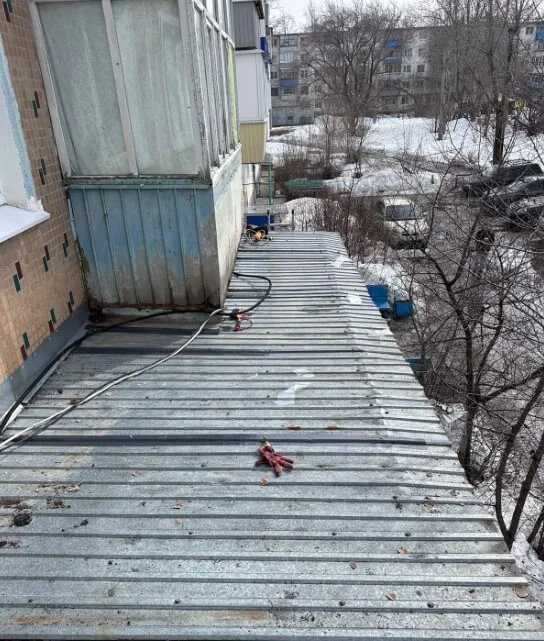 Герметизация крыши балкона